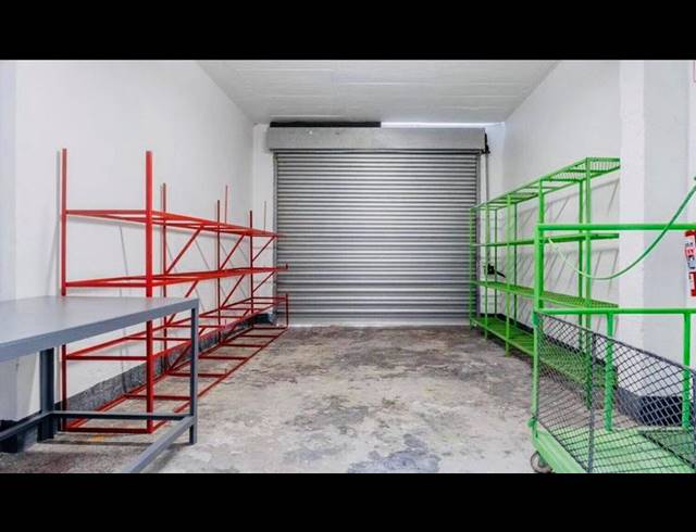 INDUSTRIAL PROPERTY TO RENT IN GANTS PLAZA